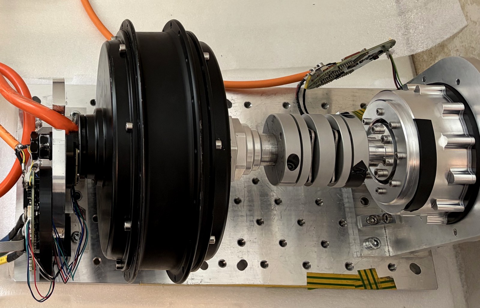 MD200 dynamometer setup